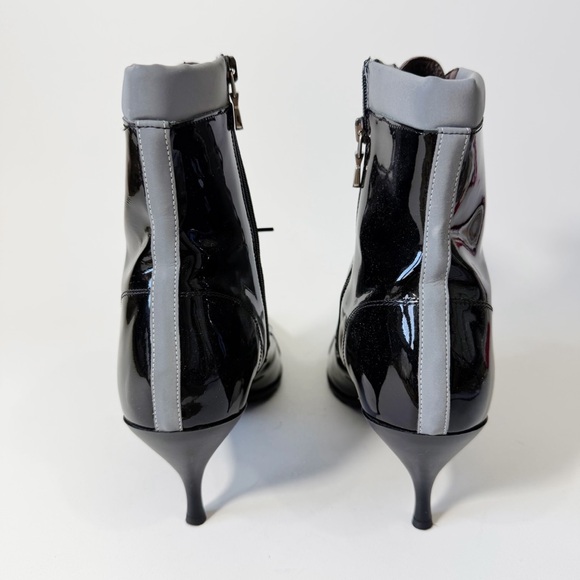 Donald J. Pliner Black Patent Leather Lace Up Heeled Boots Size 10 - Picture 4 of 13